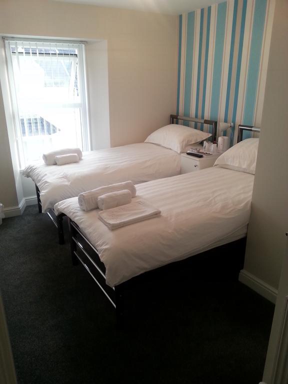 טנבי White Rose Guest House חדר תמונה