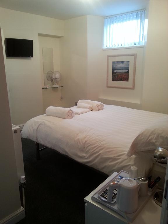 טנבי White Rose Guest House חדר תמונה