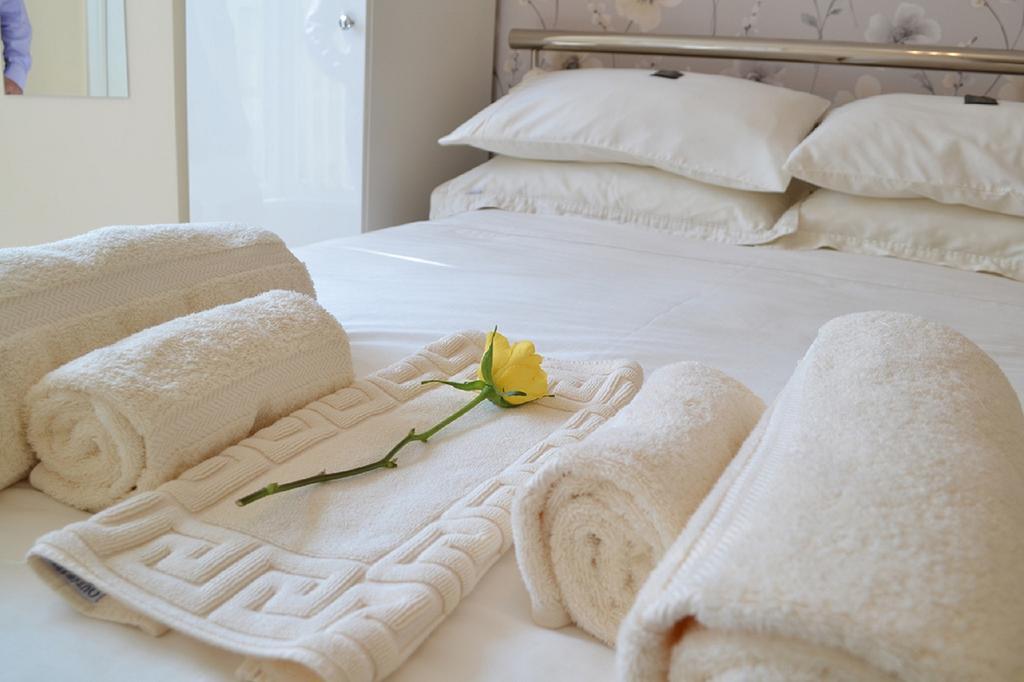 טנבי White Rose Guest House מראה חיצוני תמונה